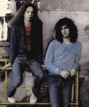 Lyle Mays e Pat Metheny - backcover photo from "As Falls Whichita" - © ECM Records